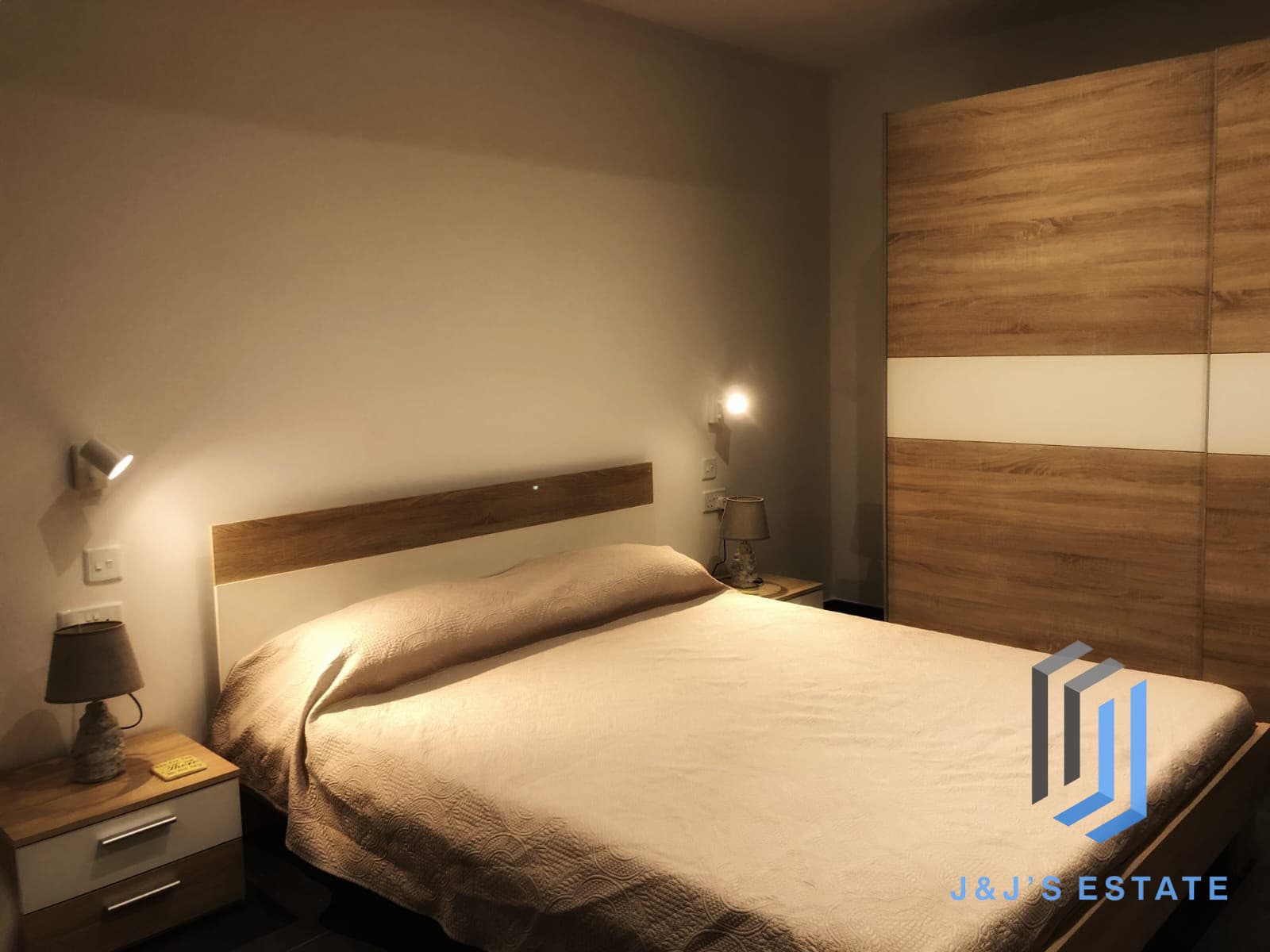 Furnished 3-Bedroom Apartment in Santa Venera · 17