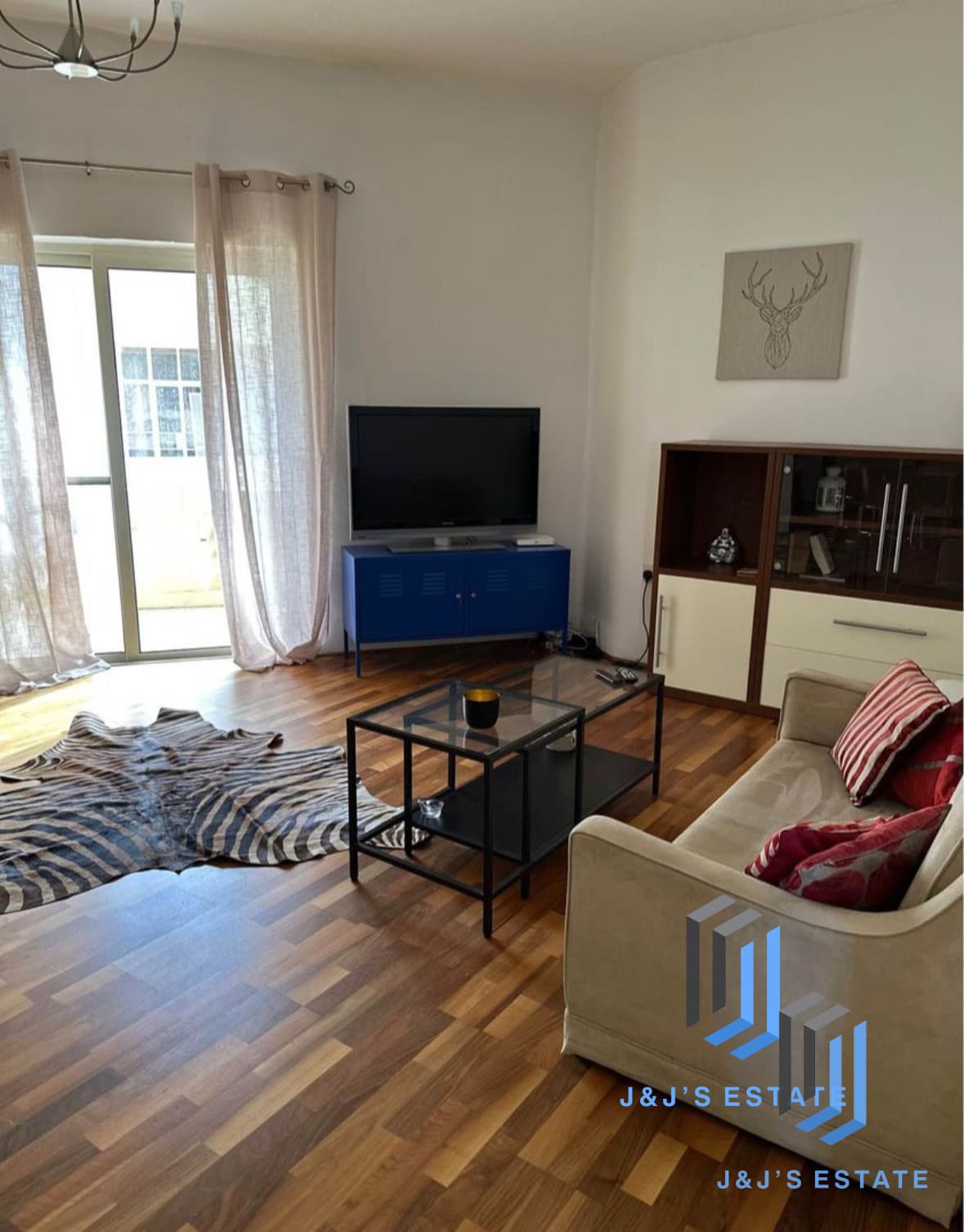 First-Floor 2-Bedroom Apartment in St Julian's · 7