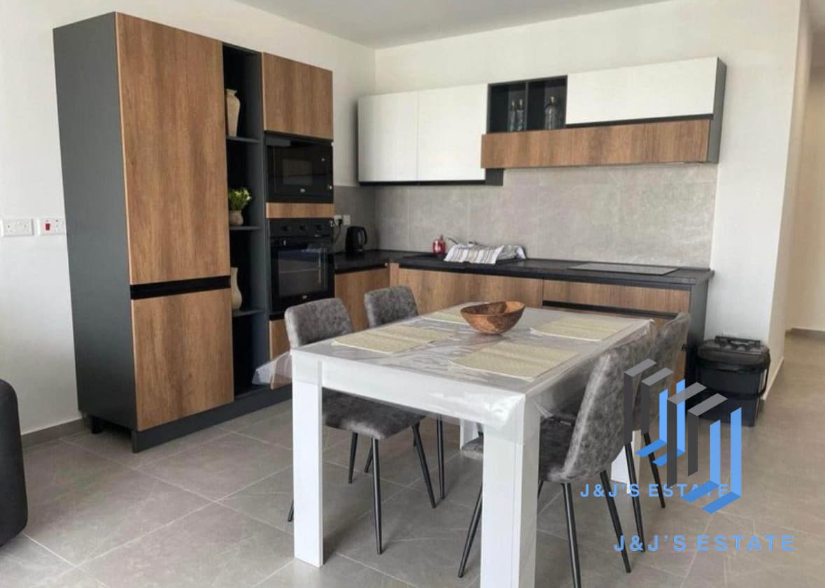Modern 2-Bedroom Apartment in Marsaxlokk · 3
