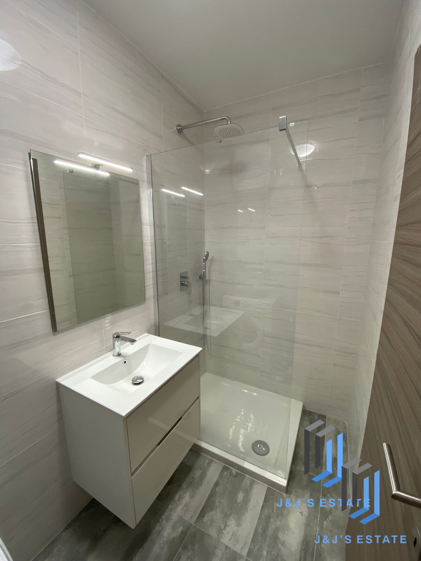 Brand New 1-Bedroom Apartment in Msida · 4