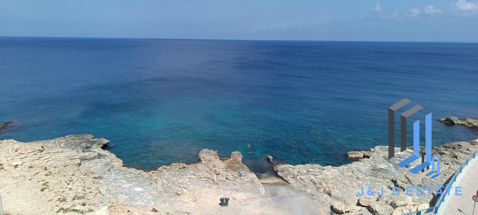 Sea View Duplex Apartment in Xghajra · 1
