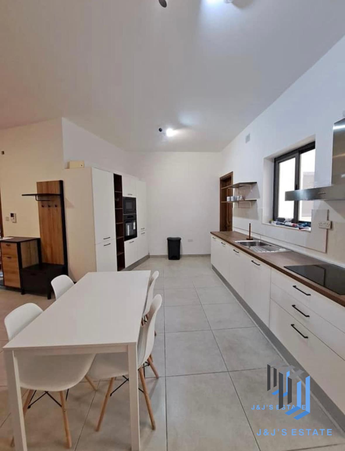 Spacious 3-Bedroom Apartment for Rent in Siggiewi · 2