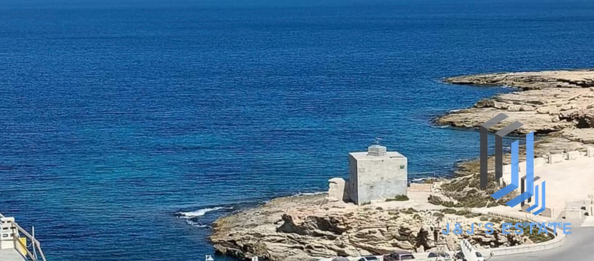 Stunning 2-Bedroom Penthouse in Xghajra with Sea Views · 3