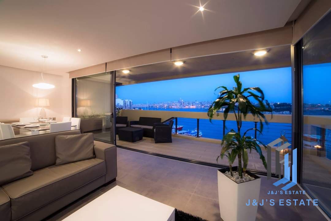 Furnished 2-Bedroom Seafront Apartment in Sliema · 2