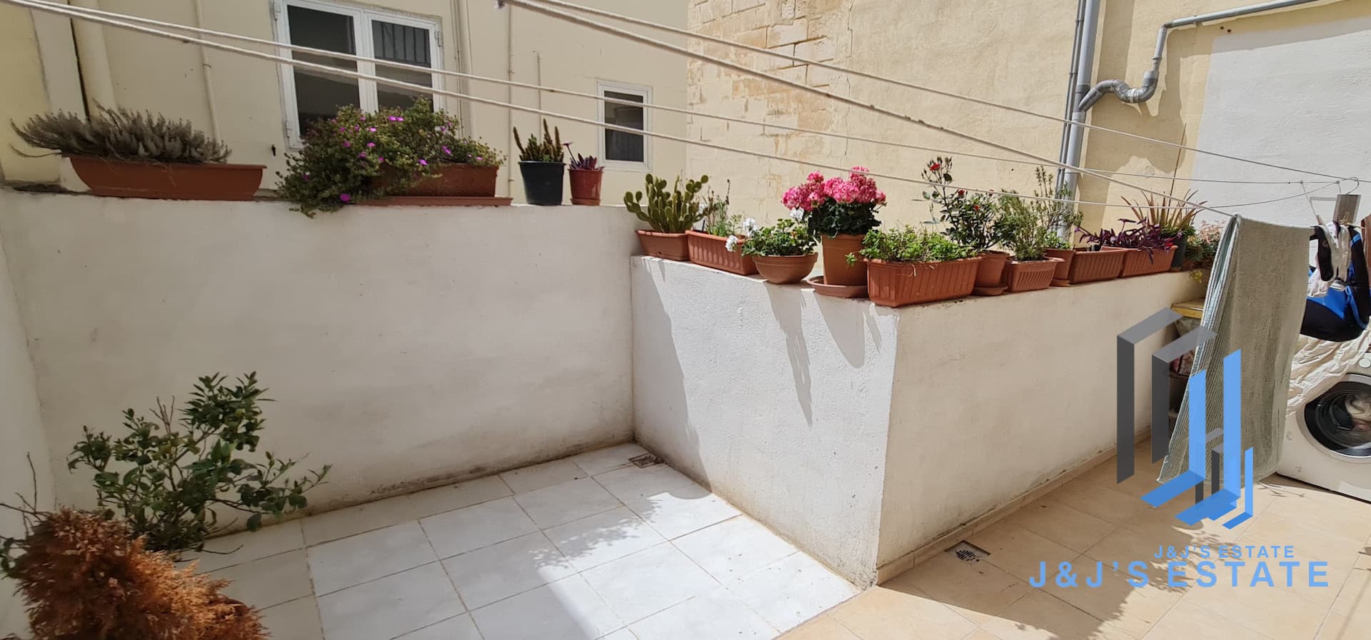 Brand New 3-Bedroom Apartment in San Gwann · 7