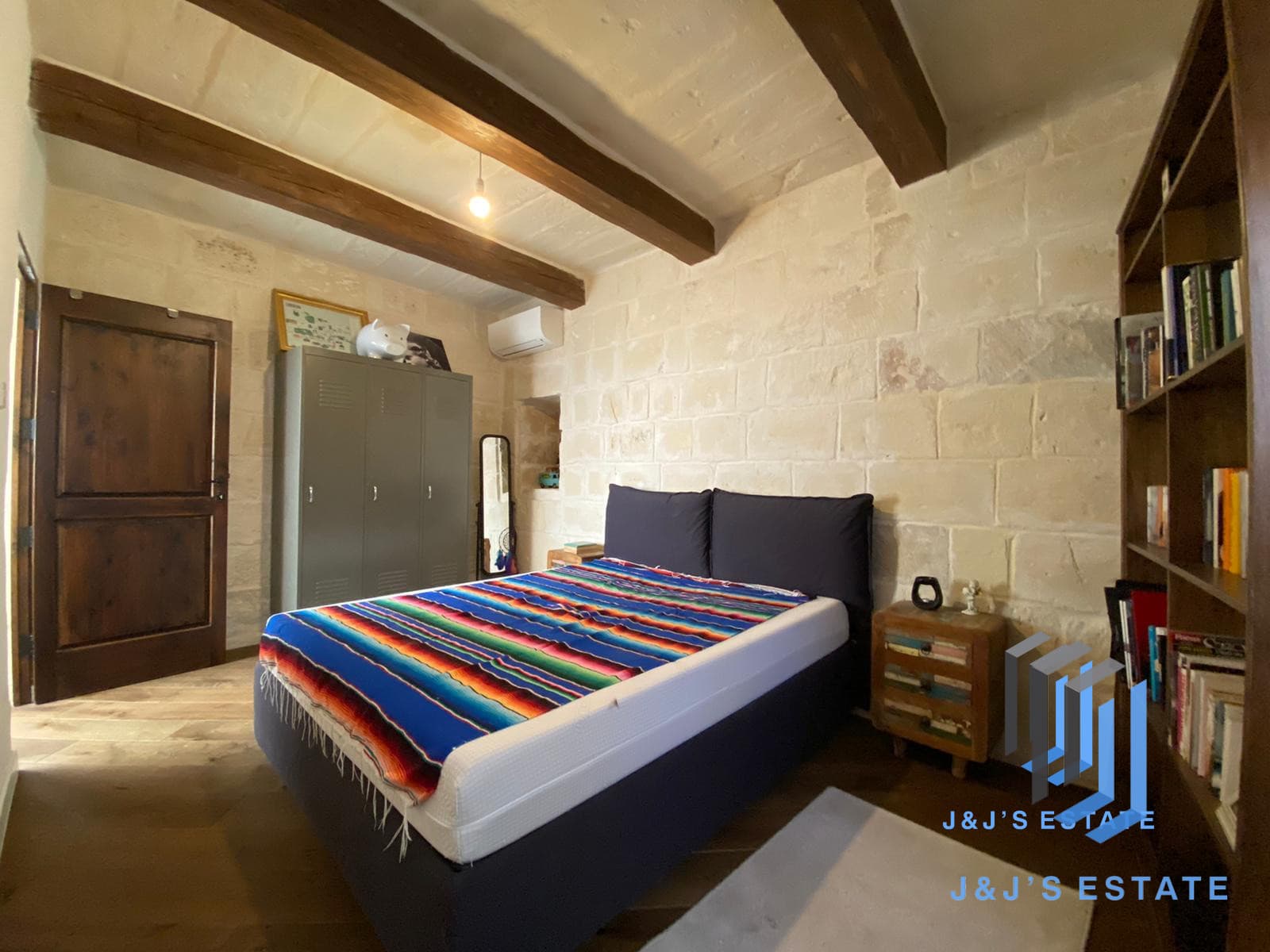 3-Bedroom House of Character in Naxxar · 7