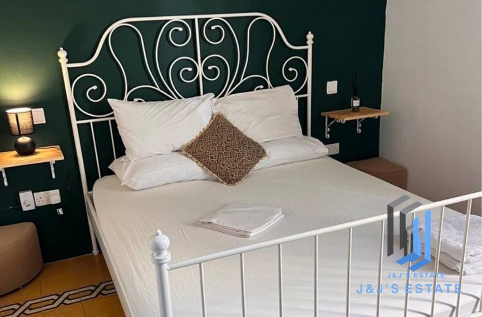 Modern Sliema Apartment with Two Bedrooms For Sale · 6
