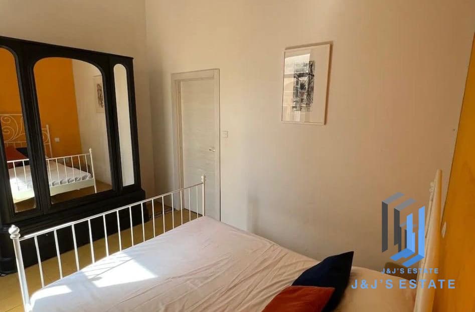 Modern Sliema Apartment with Two Bedrooms For Sale · 8