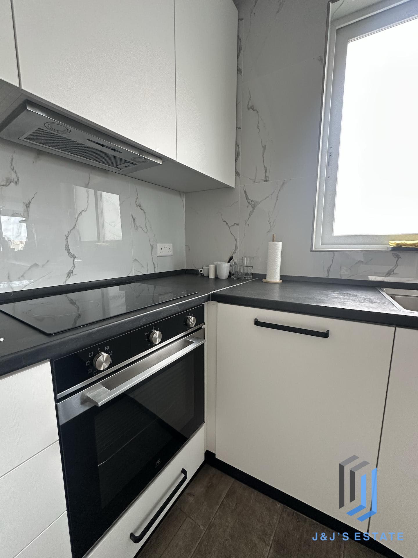 Furnished 3-Bedroom Penthouse in Swatar, Msida · 7