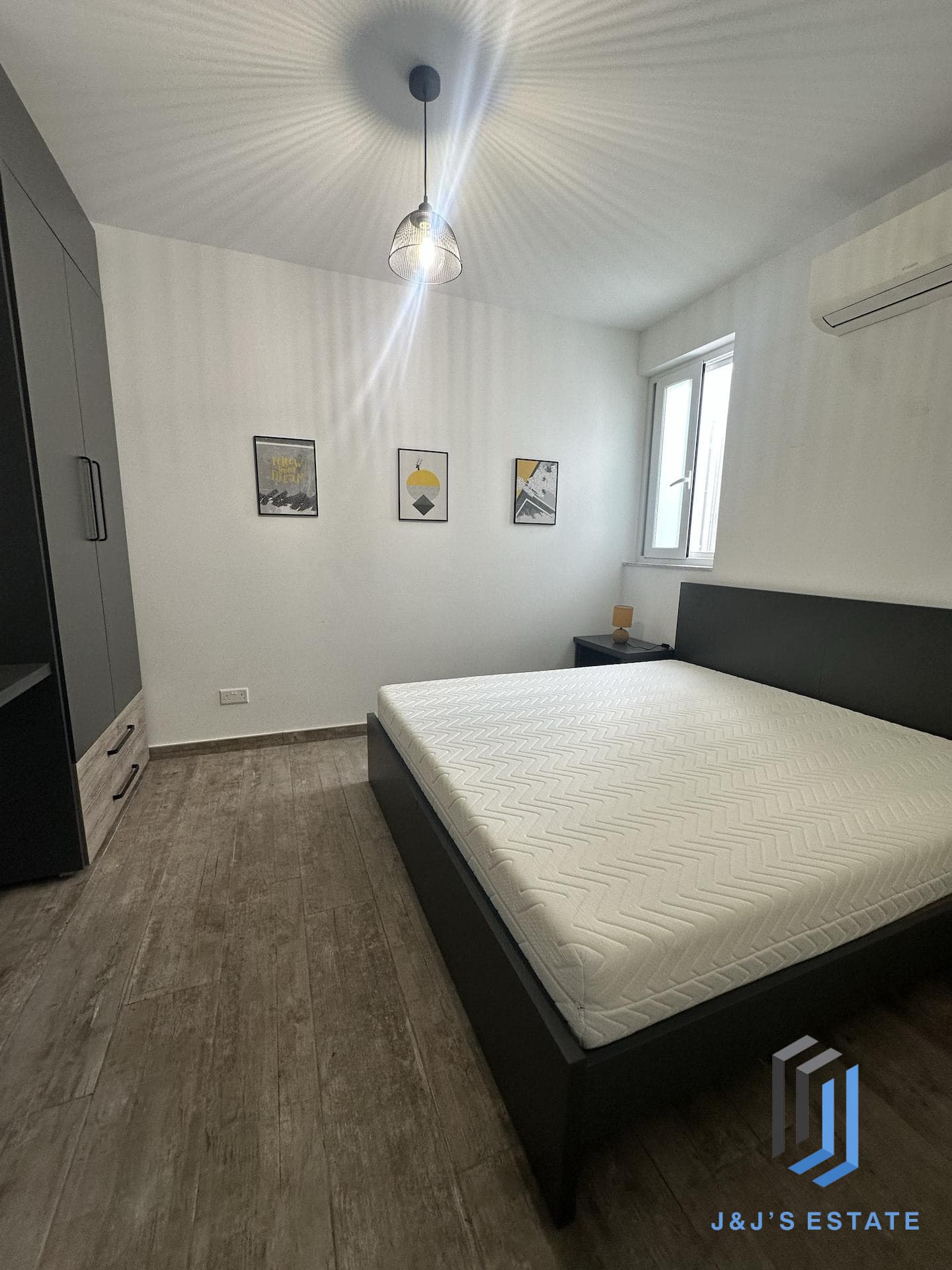 Furnished 3-Bedroom Penthouse in Swatar, Msida · 9