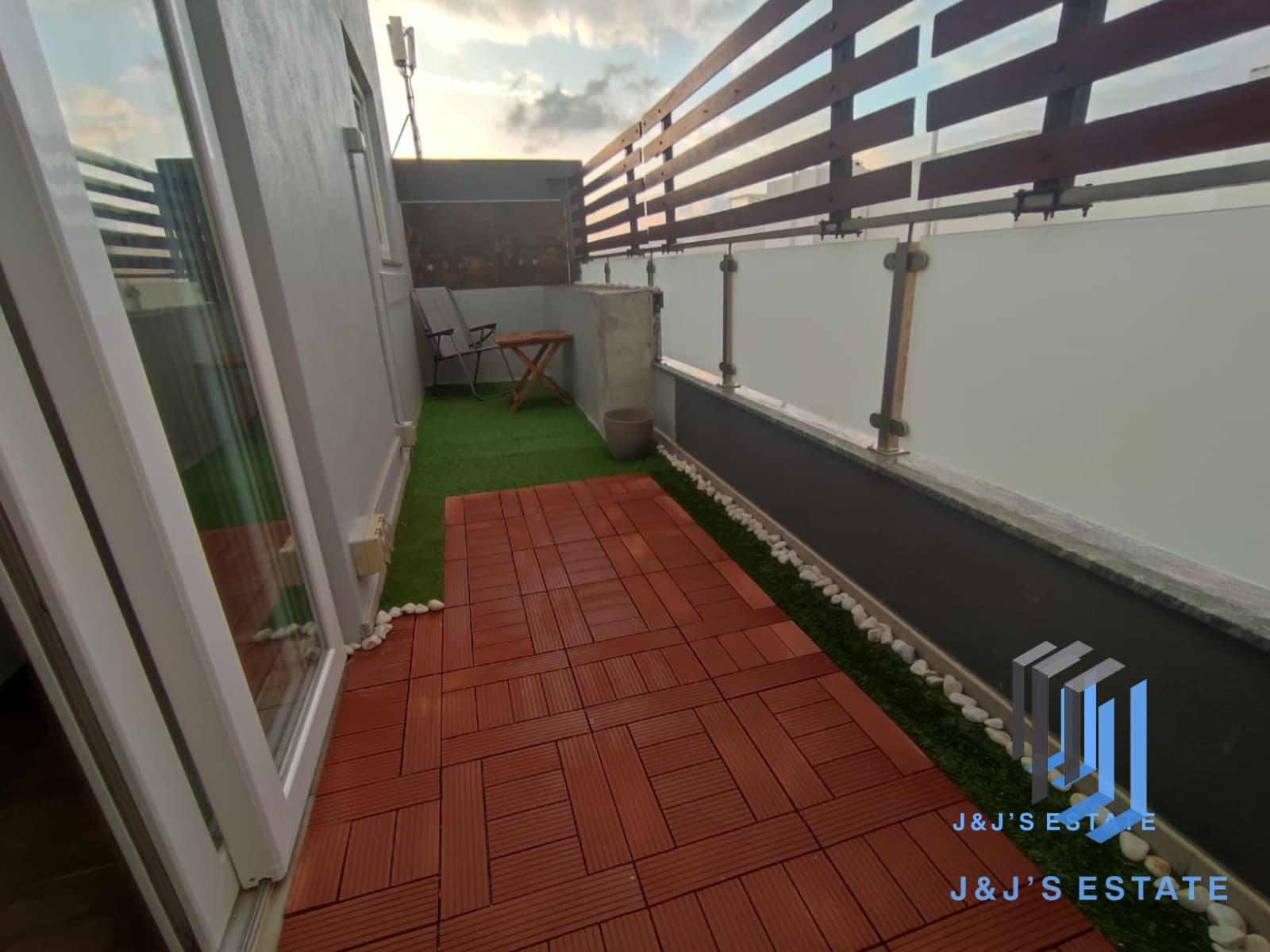 Spacious 3-Bedroom Apartment in St Julian's · 7