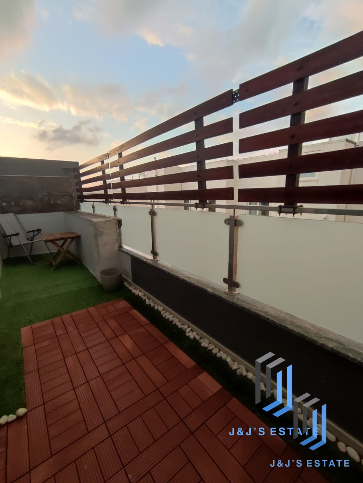 Spacious 3-Bedroom Apartment in St Julian's · 15