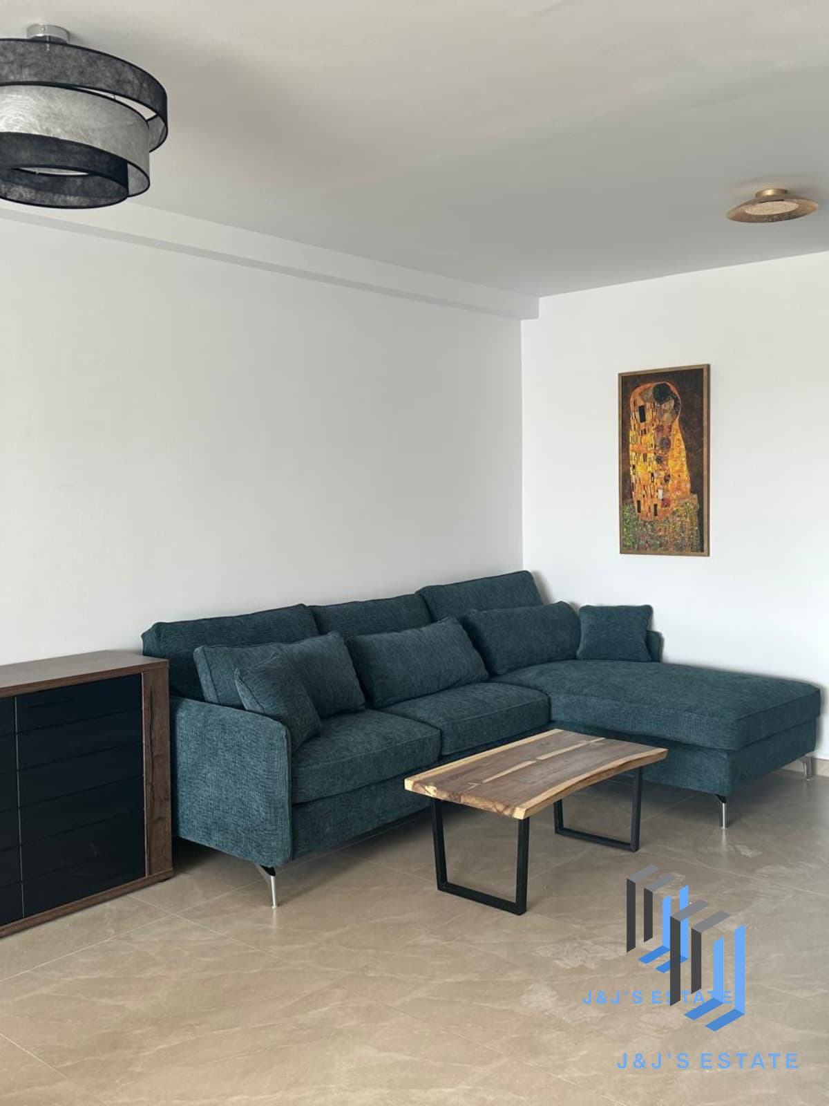 Luxurious 3-Bedroom Apartment in Mosta · 2
