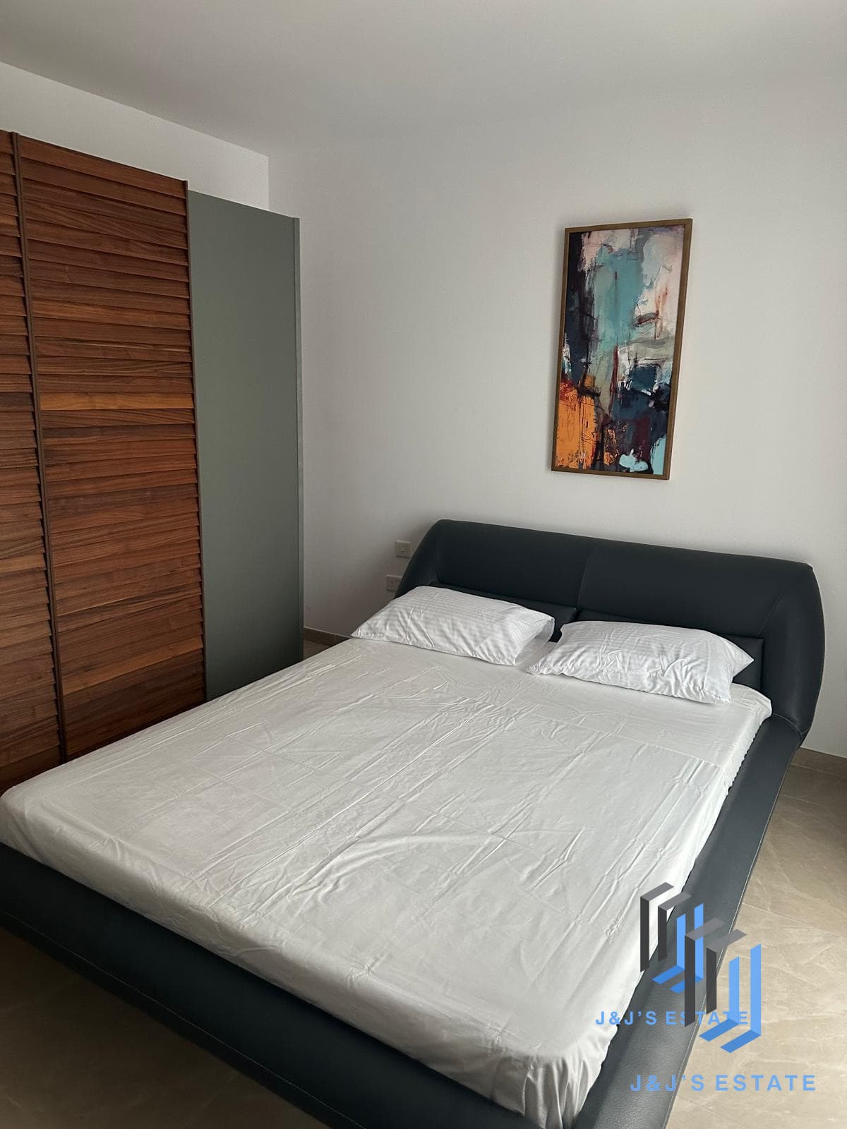 Luxurious 3-Bedroom Apartment in Mosta · 6