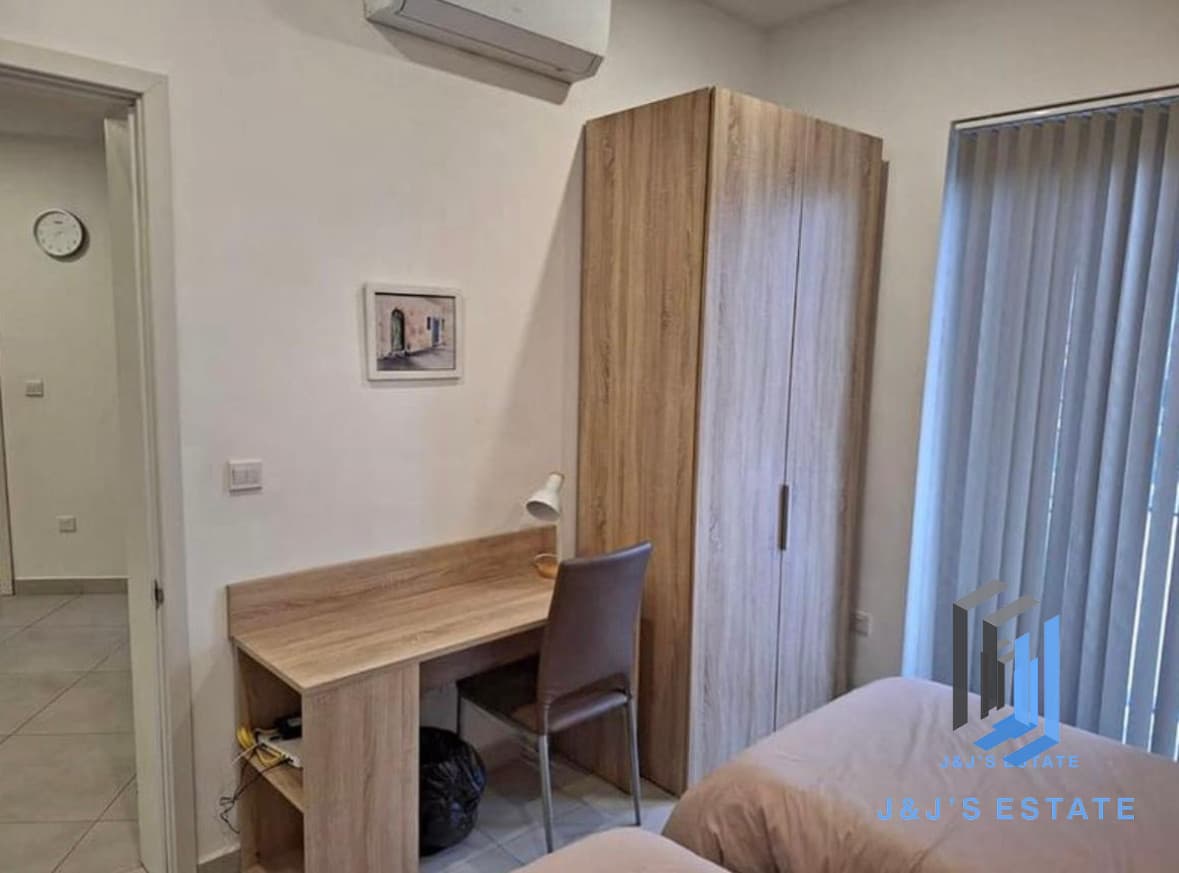 2 Double Bedroom Apartment in Msida – Ideal Location · 5
