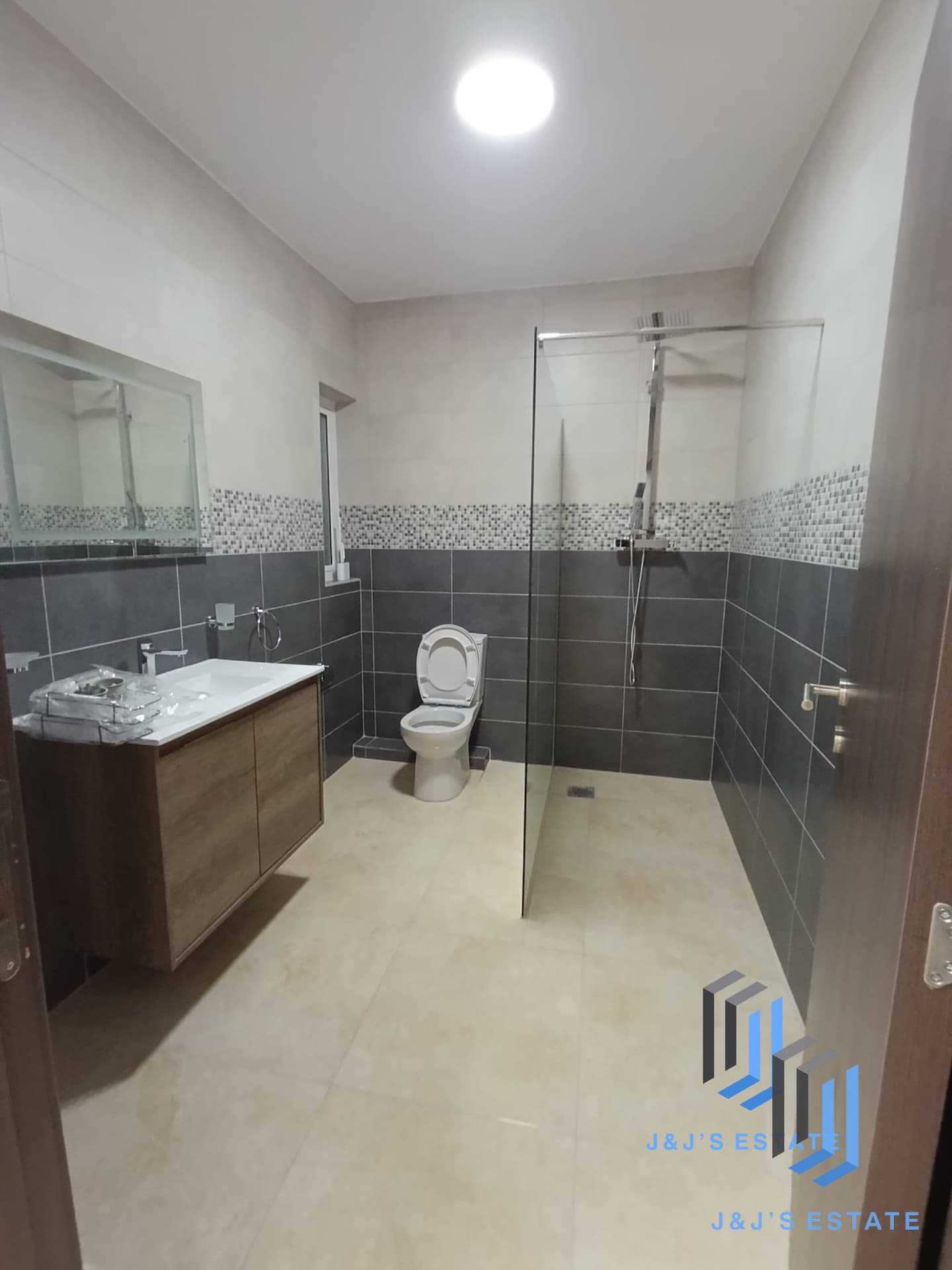 Brand New 2-Bedroom Apartment in Pieta · 9