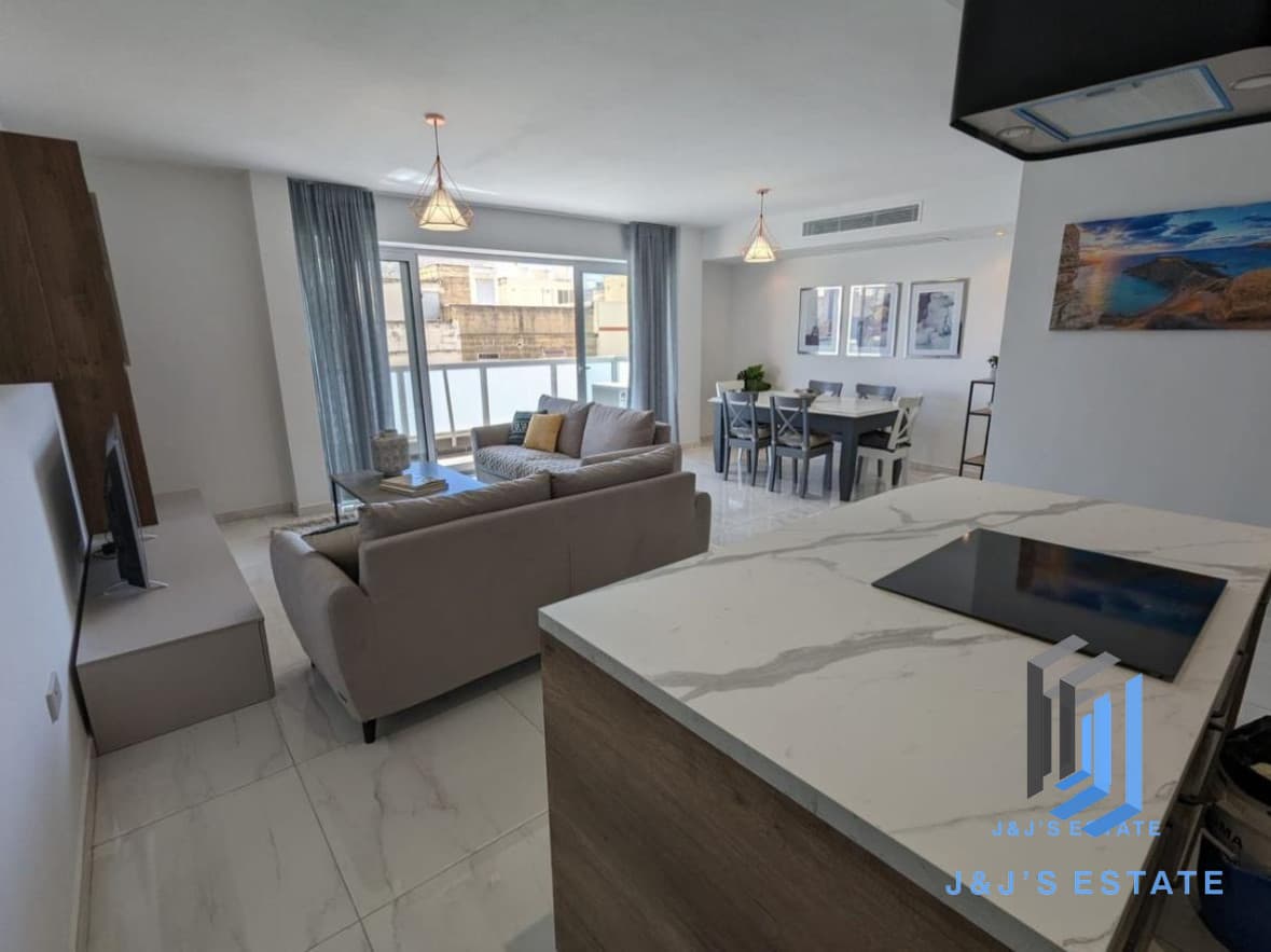 Stunning 3-Bedroom Apartment in Marsaskala · 3