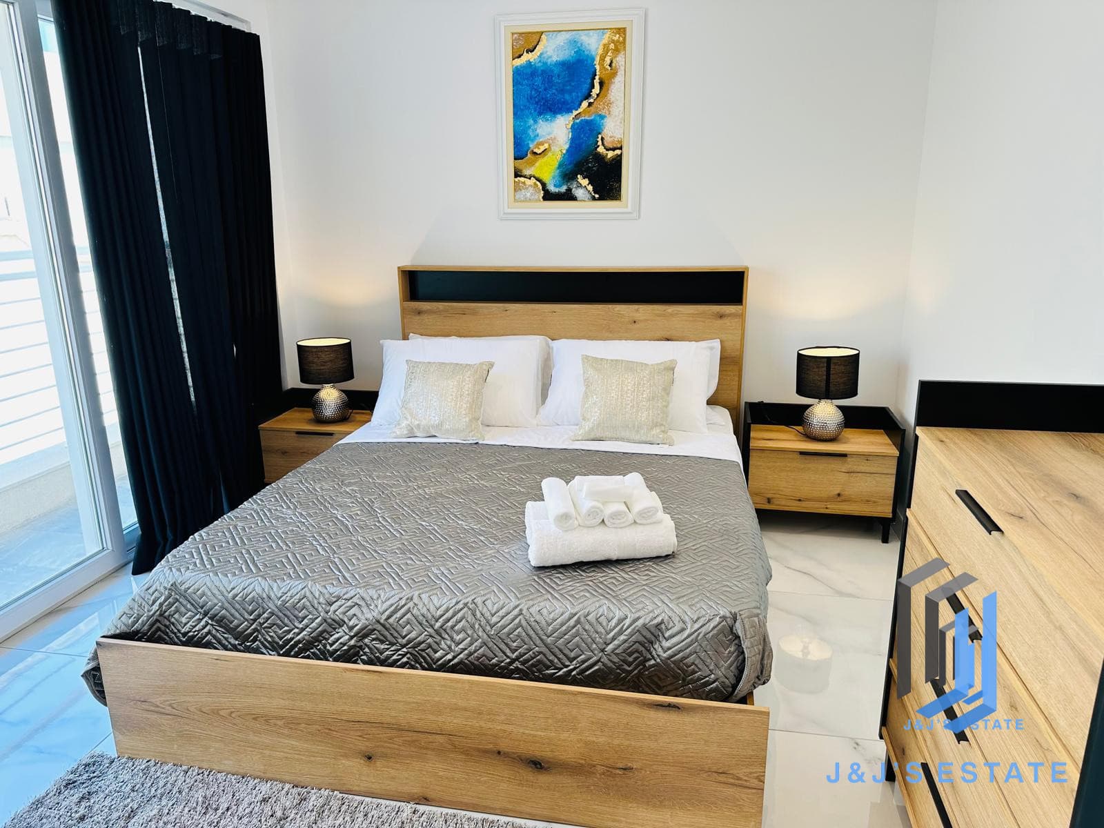 Furnished Semi-Detached Villa in Manikata near Golden Bay · 12