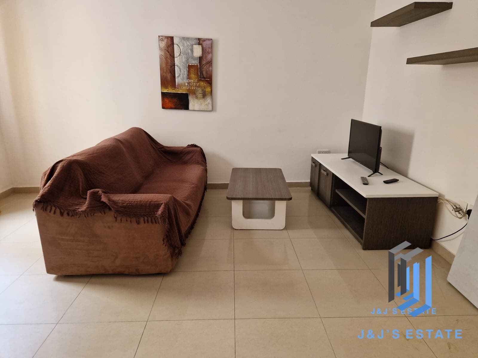 Modern 2-Bedroom Apartment in San Gwann · 1