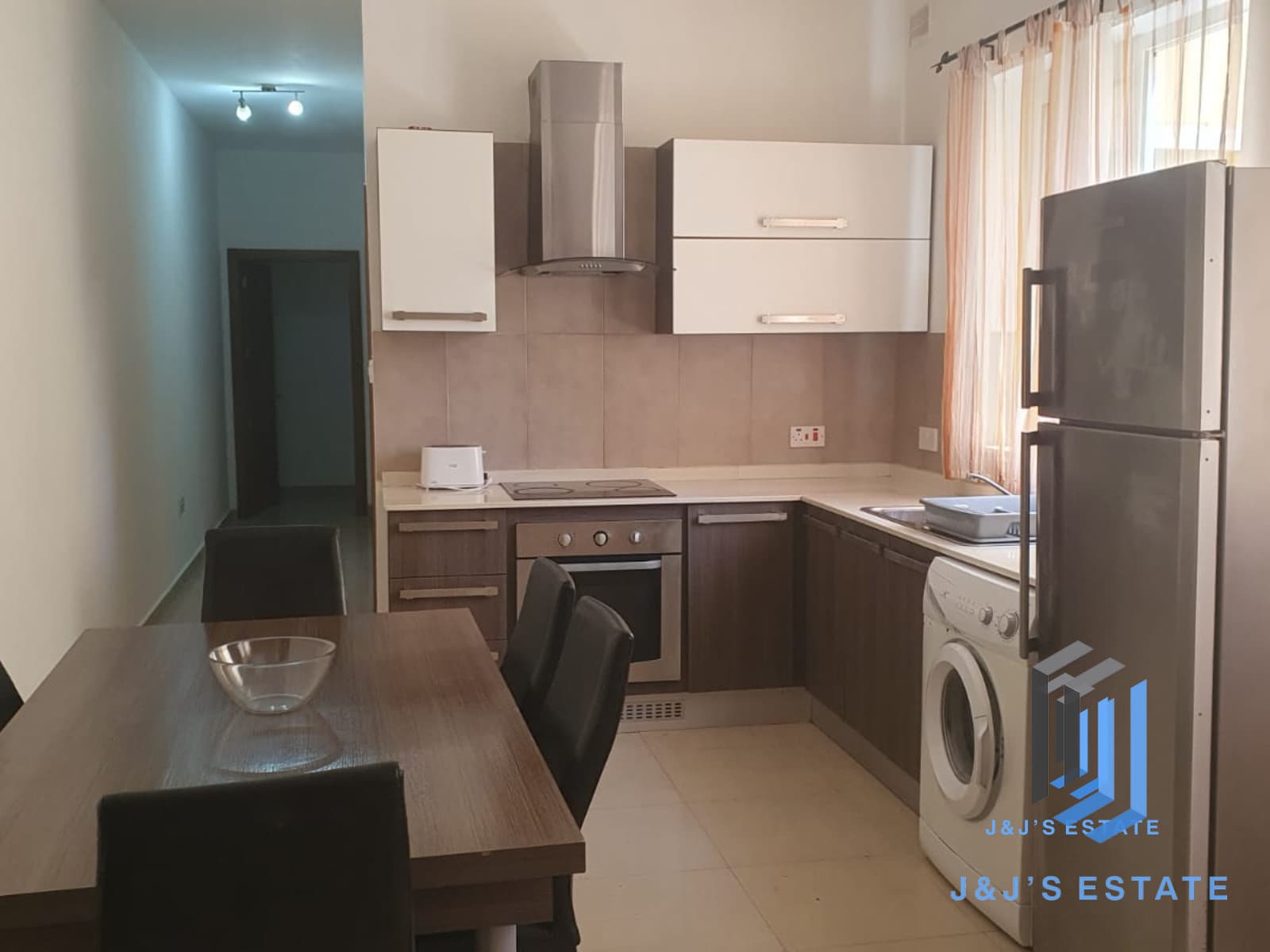 Modern 2-Bedroom Apartment in San Gwann · 4