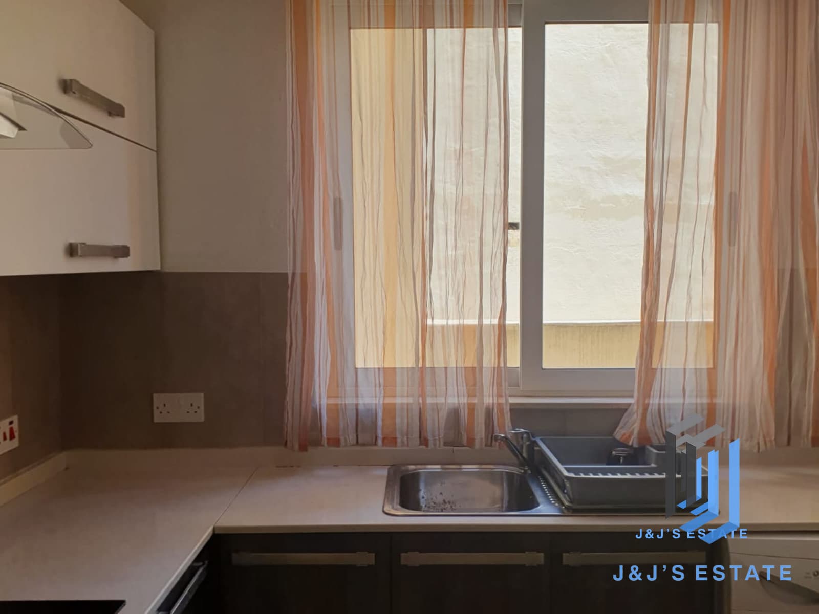 Modern 2-Bedroom Apartment in San Gwann · 5