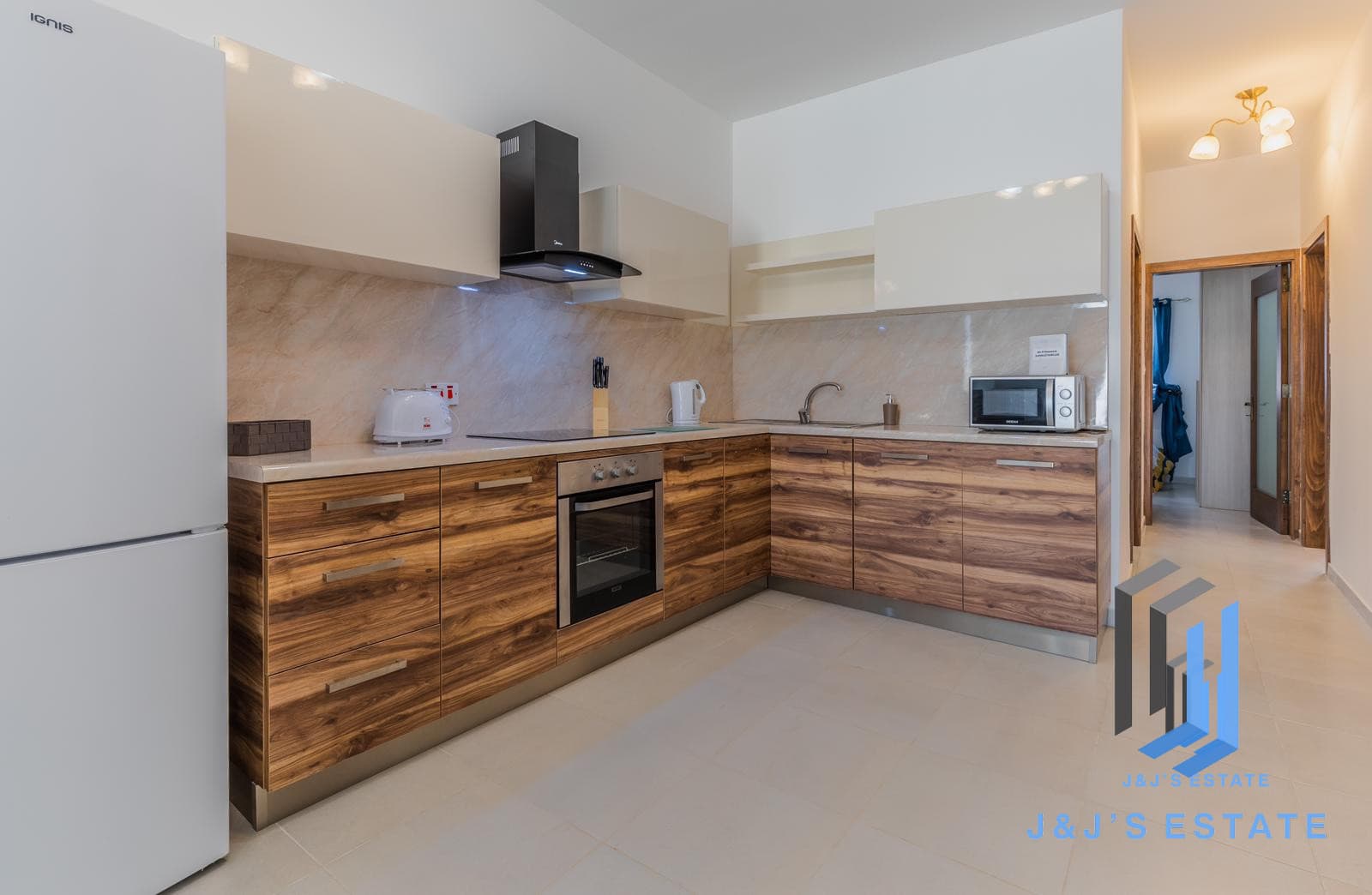 Renovated Two-Bedroom Apartment in St. Paul’s Bay · 10