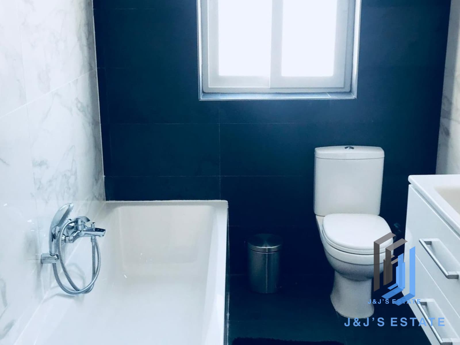 Modern 2-Bedroom Penthouse in University Heights, Msida · 7