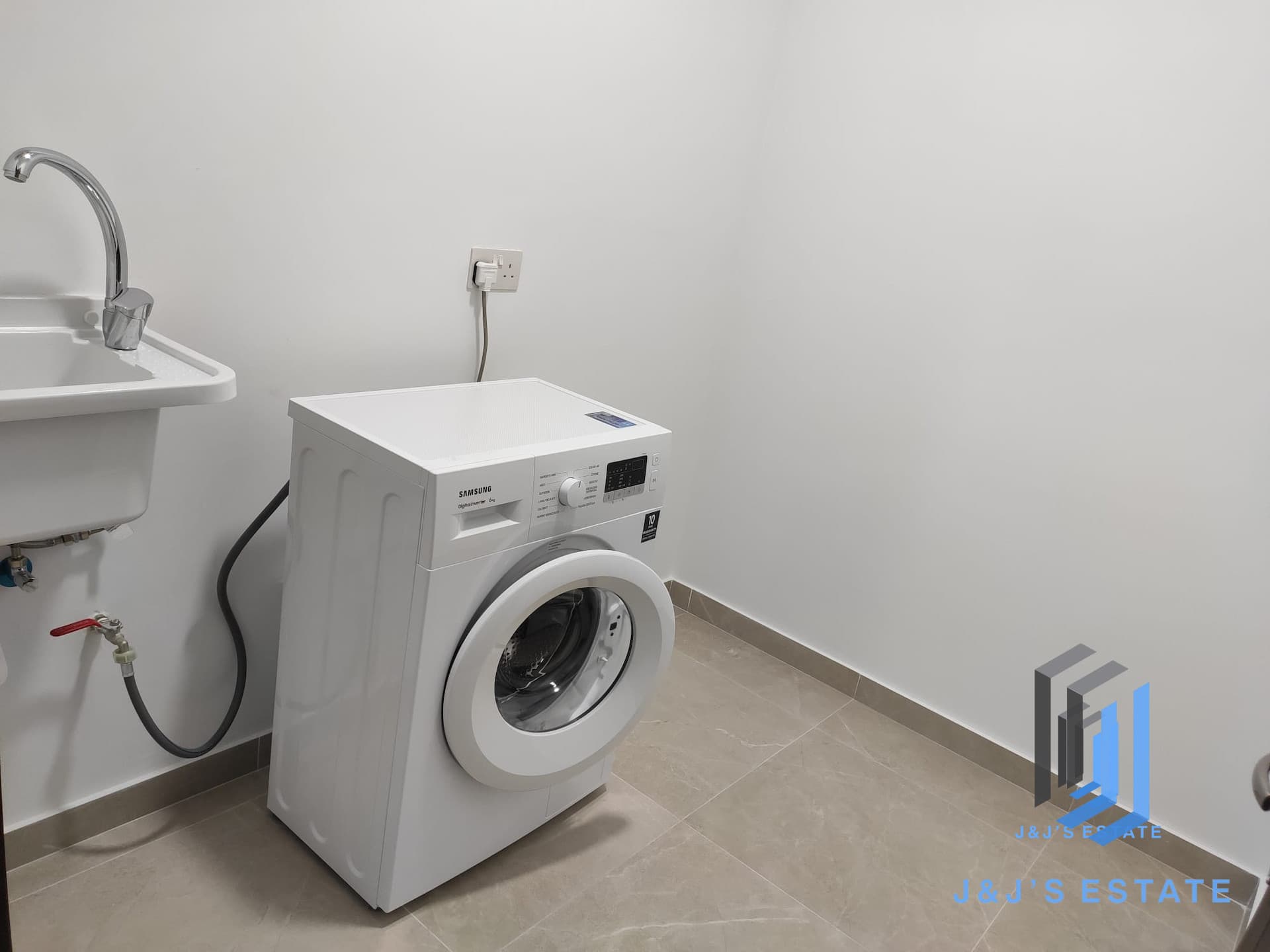 Spacious 2-Bedroom Apartment in Swatar-Birkirkara · 7