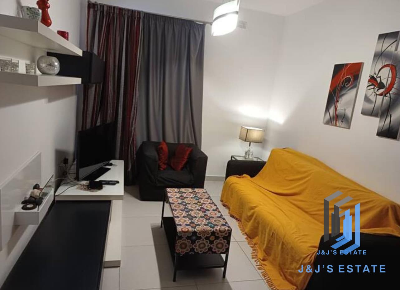Modern 1-Bedroom Apartment in Sliema · 8