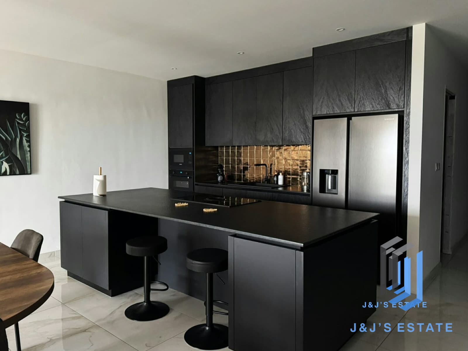 Luxury 3-Bedroom Elevated Maisonette in Mellieha · 2