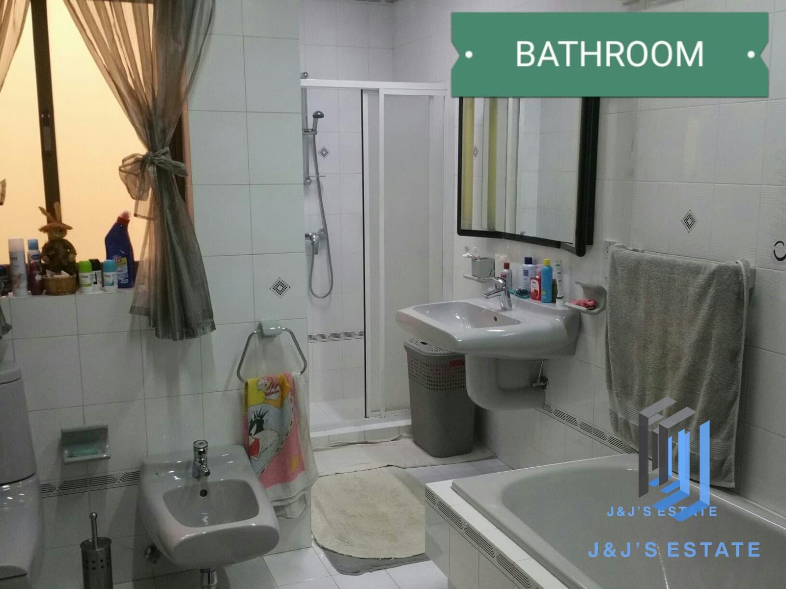 Modern 3-Bedroom Maisonette in Mqabba · 5
