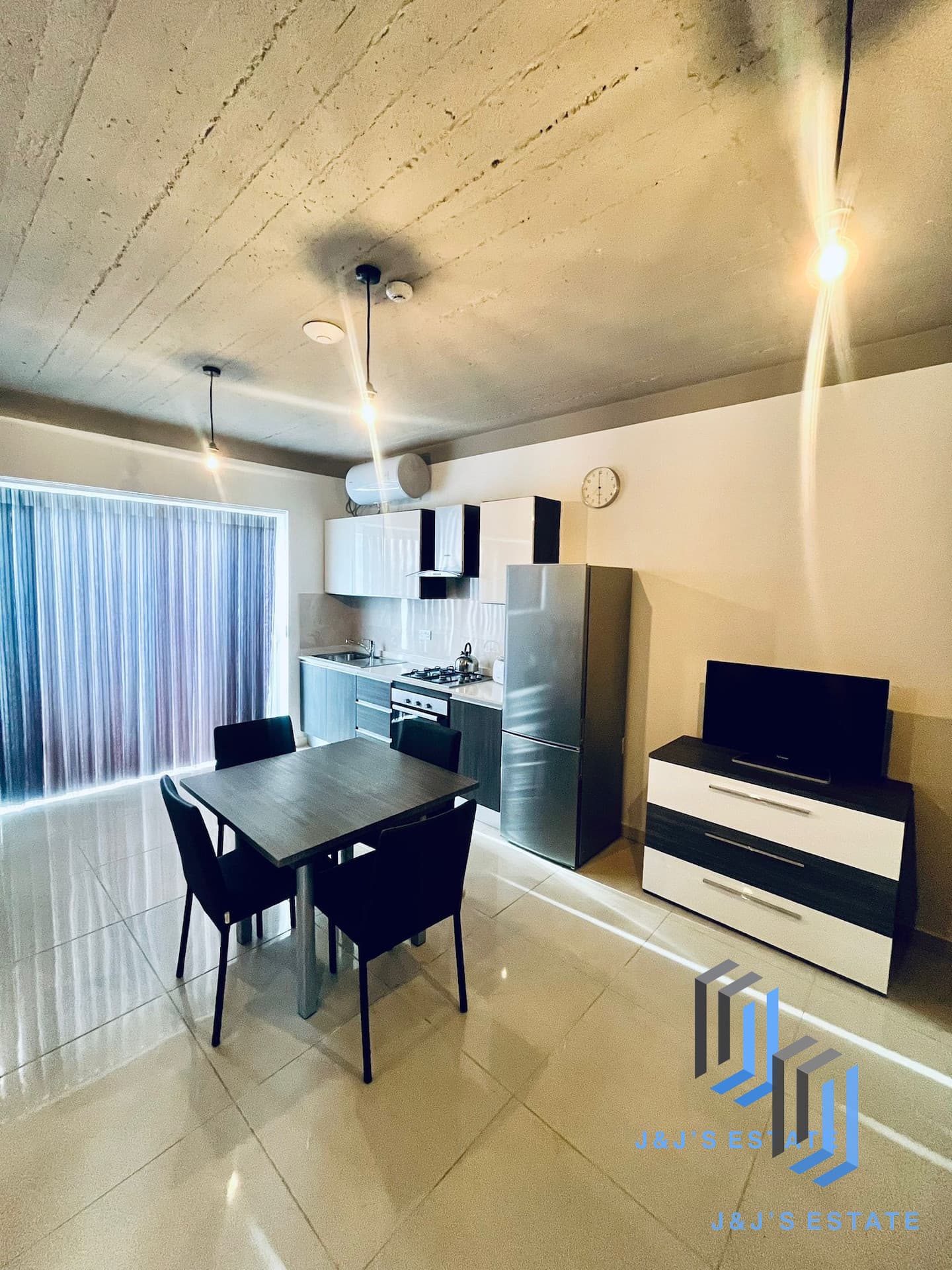 Modern Studio Penthouse in Sliema · 2