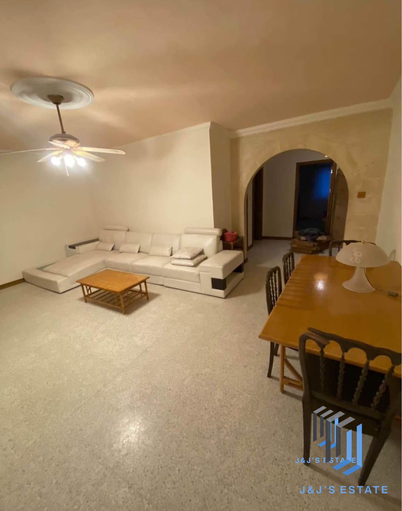 Spacious 2-Bedroom Apartment in Mellieħa · 1