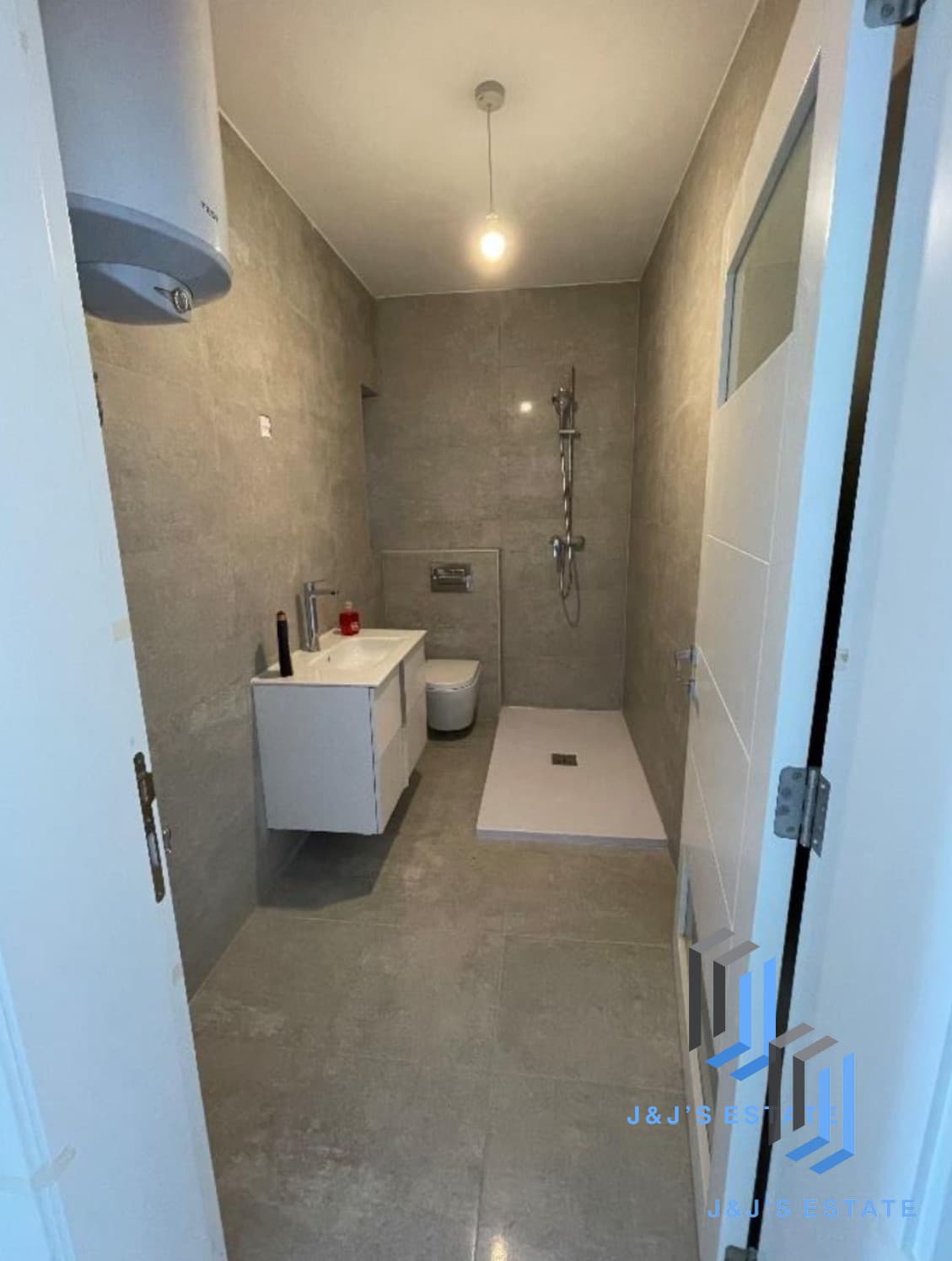 Brand New 2-Bedroom Apartment in Mellieħa · 3