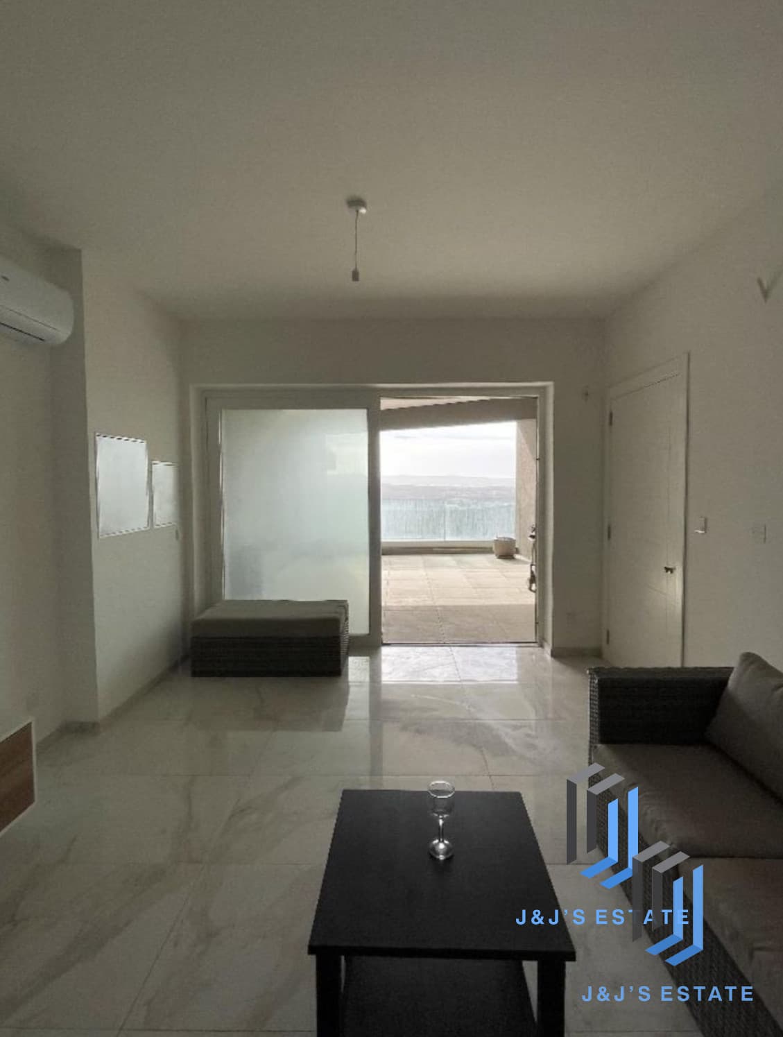Brand New 2-Bedroom Apartment in Mellieħa · 4