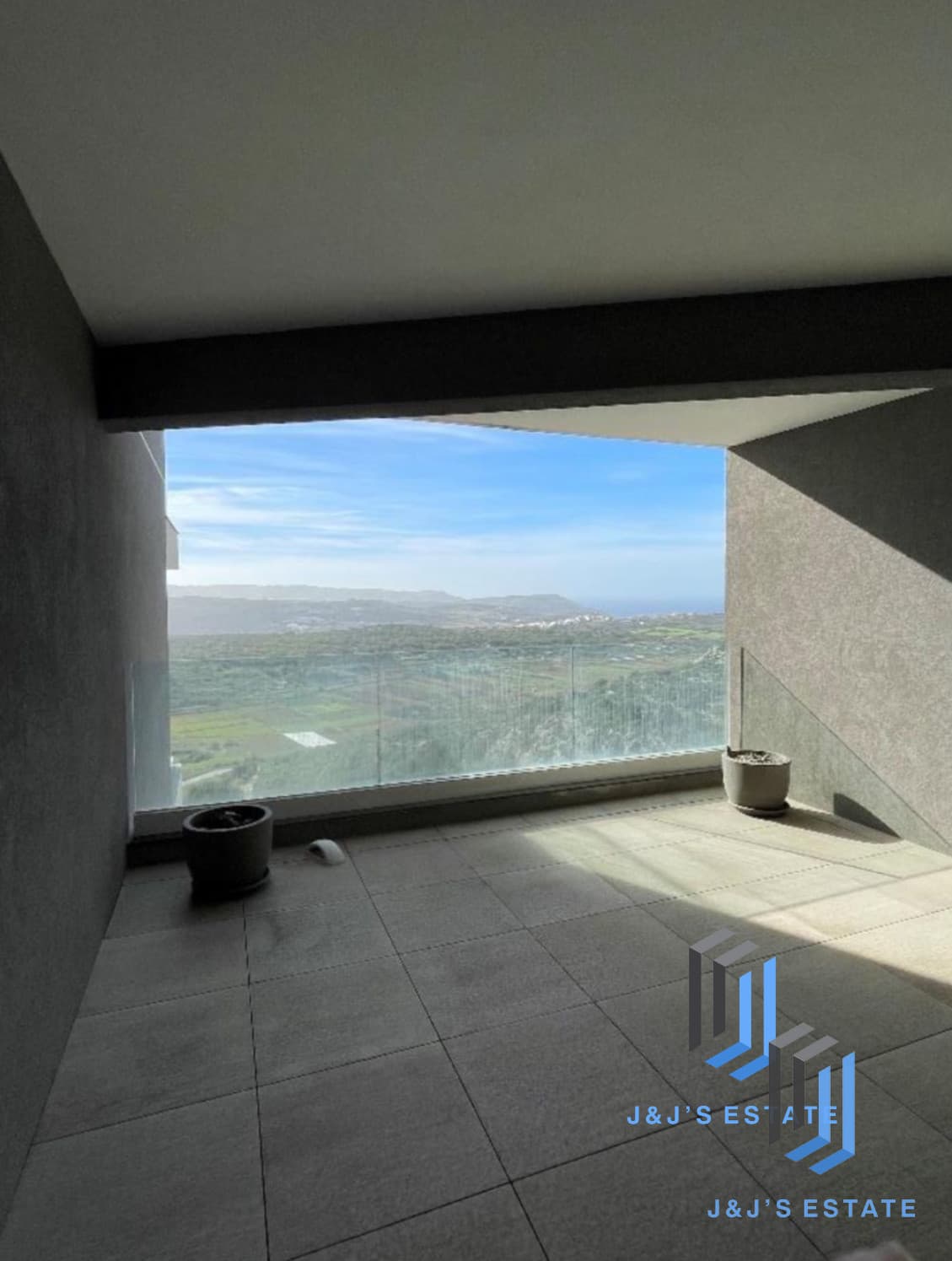 Brand New 2-Bedroom Apartment in Mellieħa · 6