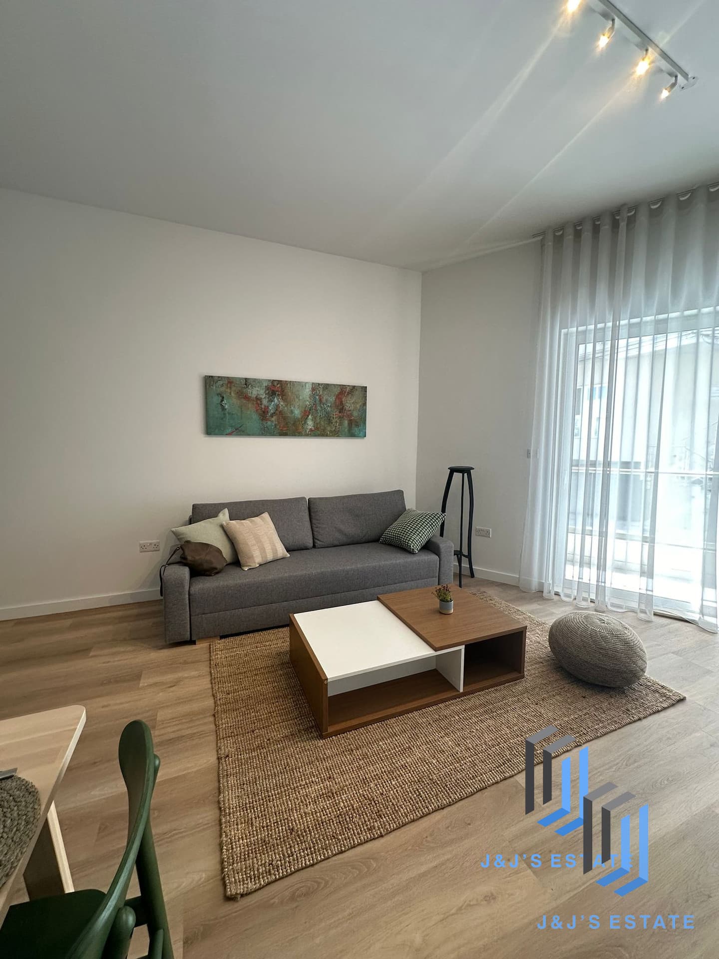 One-bedroom apartment with balcony in central Gzira · 6