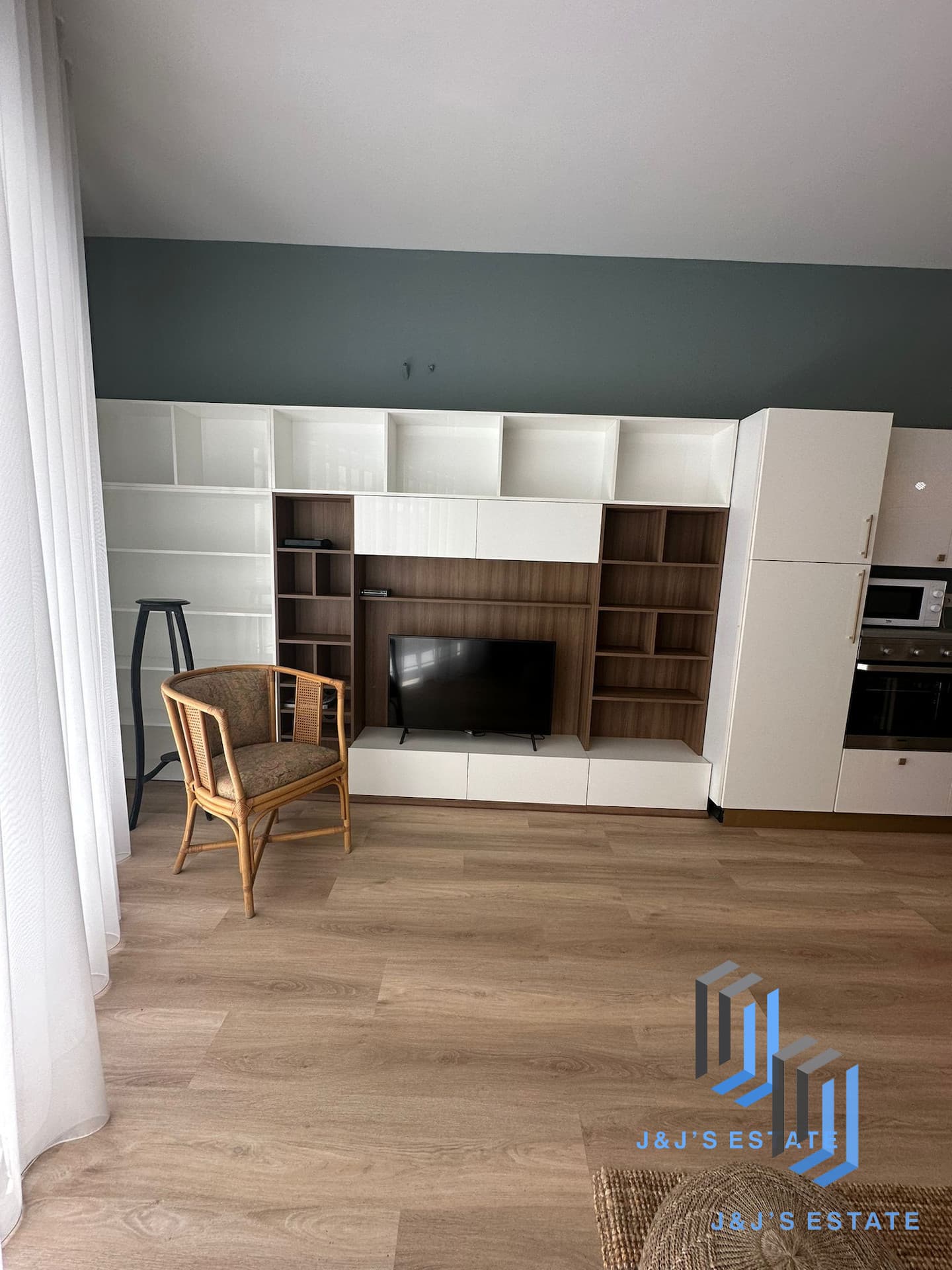 One-bedroom apartment with balcony in central Gzira · 9