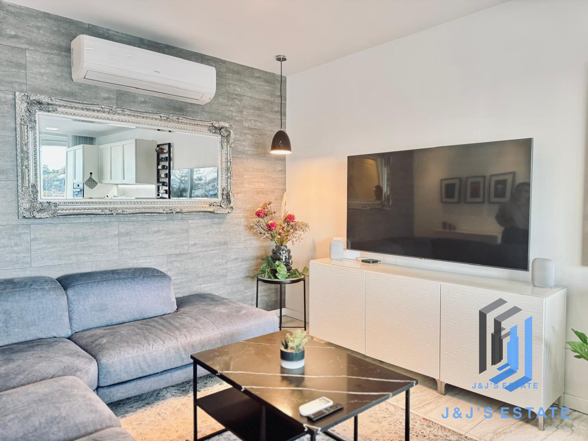 Furnished 2-Bedroom Apartment in Sliema · 15