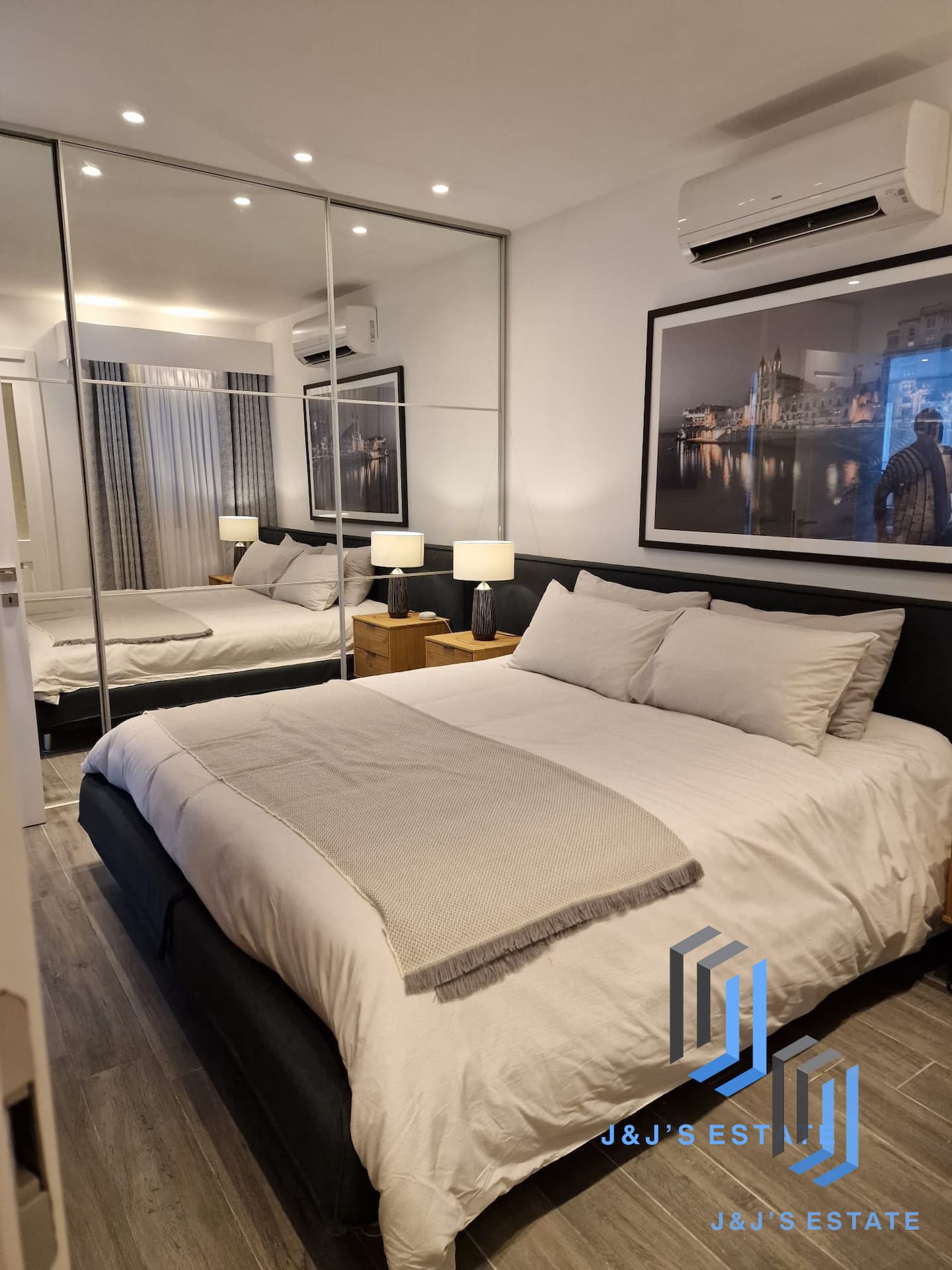 Furnished 2-Bedroom Apartment in Sliema · 34