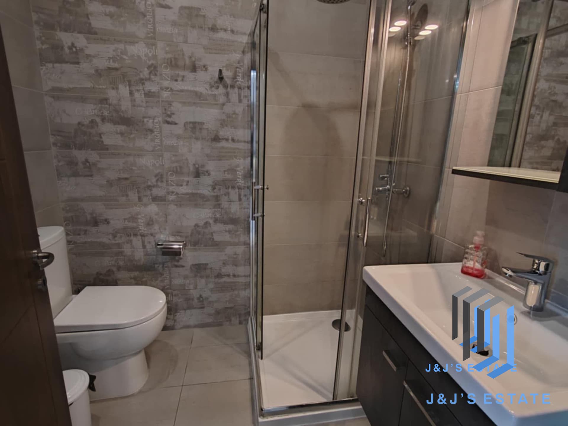 Brand New 2-Bedroom Penthouse in Msida · 7