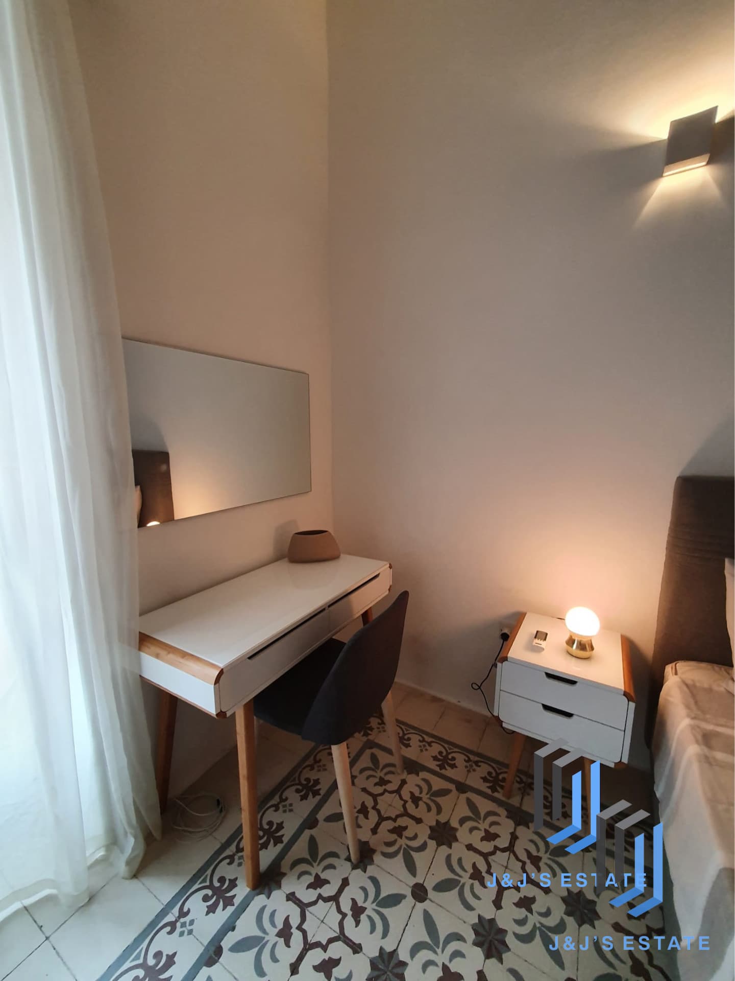 Renovated 2-Bedroom Apartment in Sliema · 2