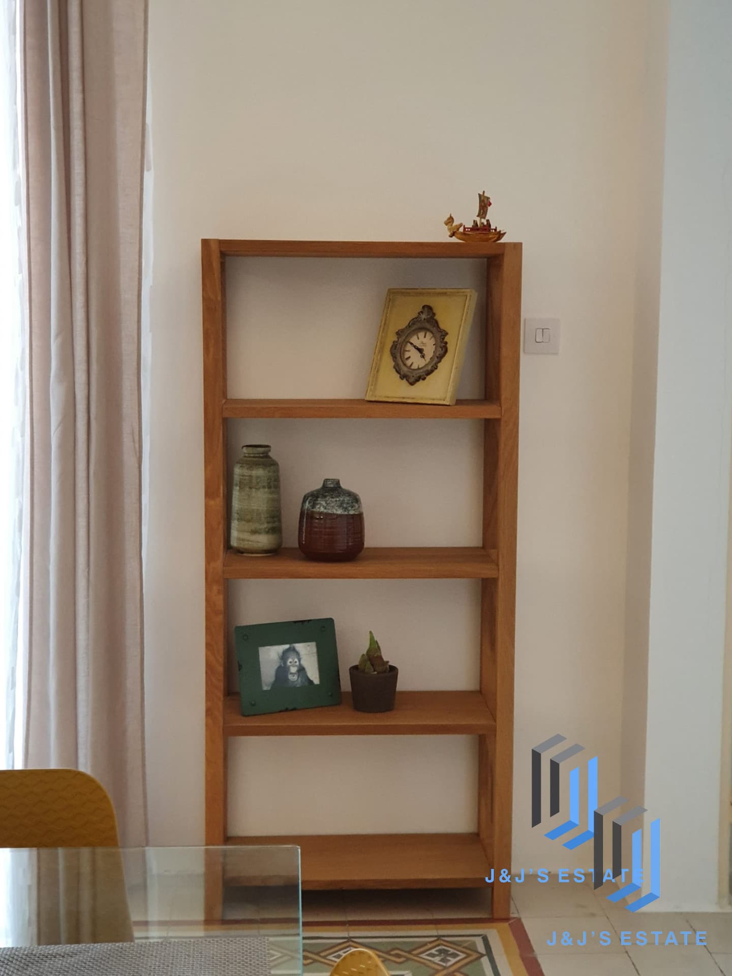Renovated 2-Bedroom Apartment in Sliema · 12