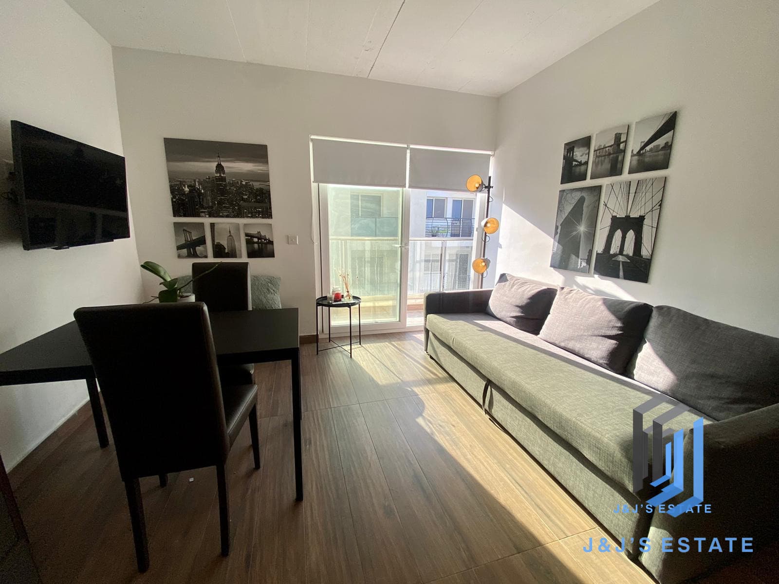 One-bedroom apartment with balcony in central Gzira · 4