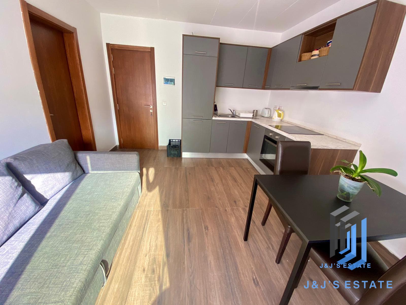 One-bedroom apartment with balcony in central Gzira · 9