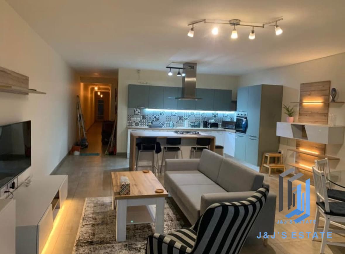Spacious 3-Bedroom Apartment in St Paul's Bay · 4