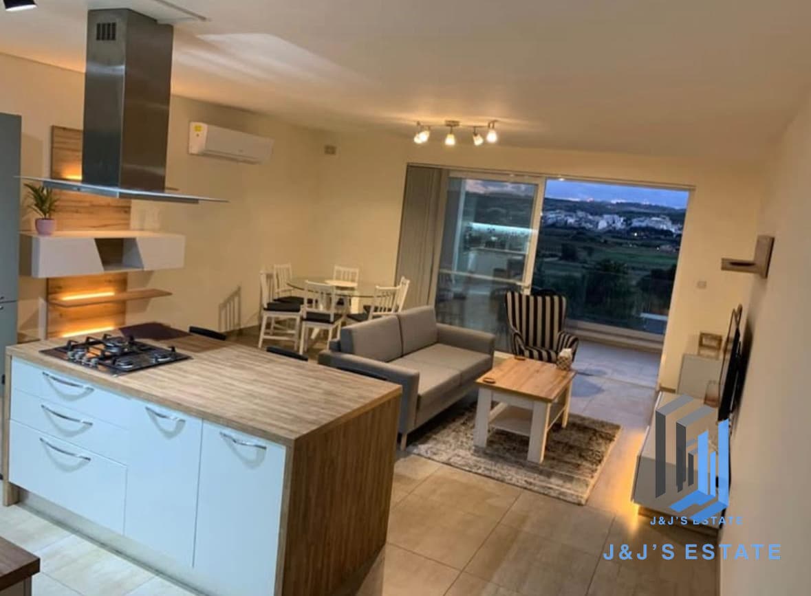 Spacious 3-Bedroom Apartment in St Paul's Bay · 5