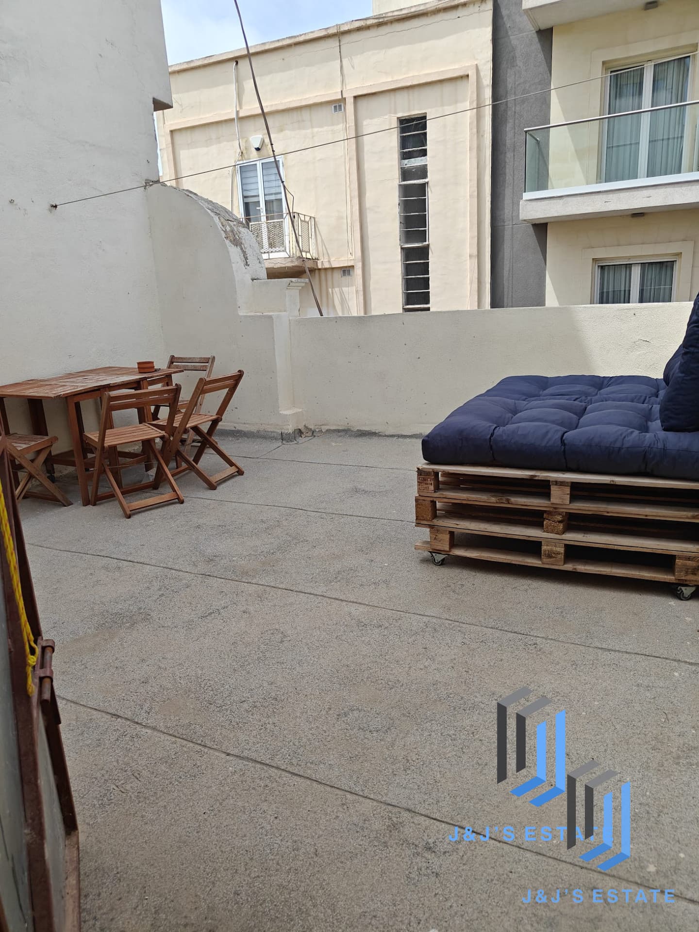 Renovated 1-Bedroom Townhouse in the Heart of St. Julian's · 2