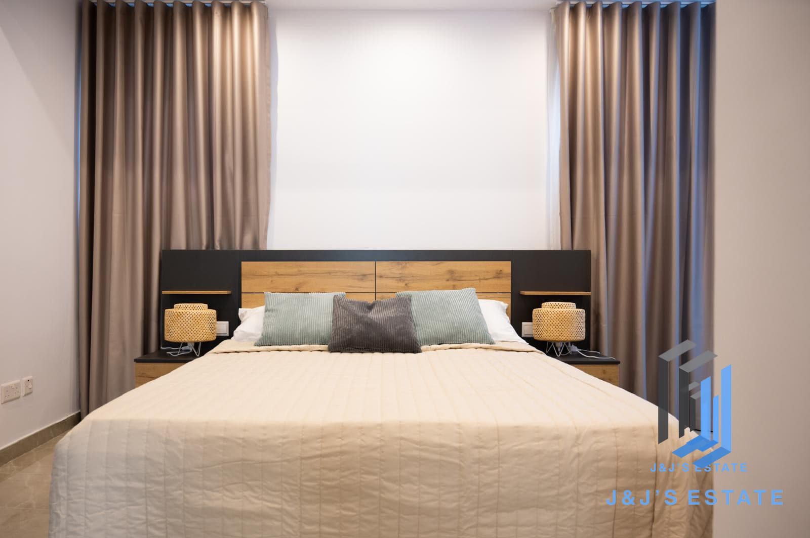 Luxury 2-Bedroom Apartment with Sea Views in Sliema · 11
