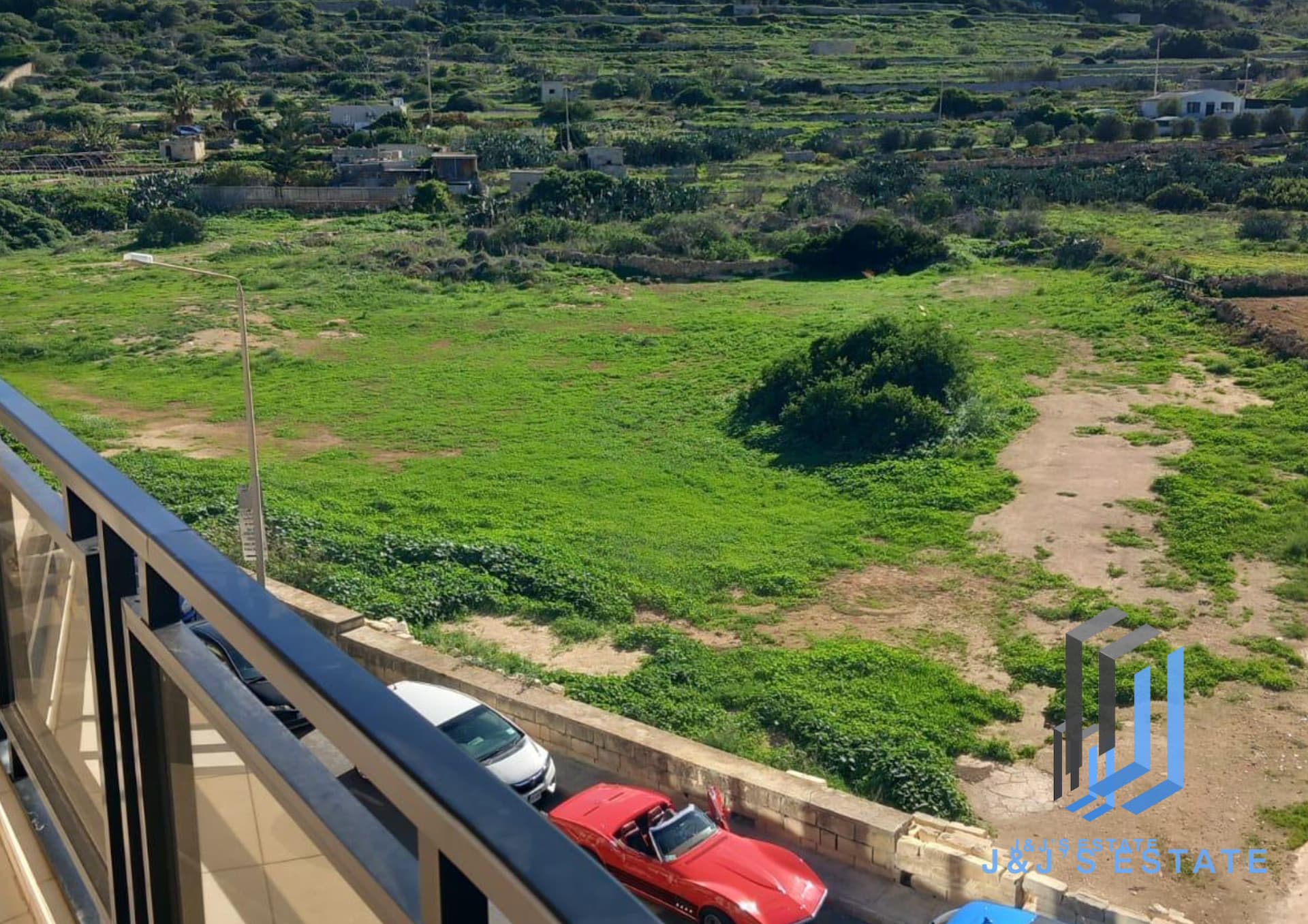 Cozy 2-Bedroom Apartment with Balcony in Mellieha · 3